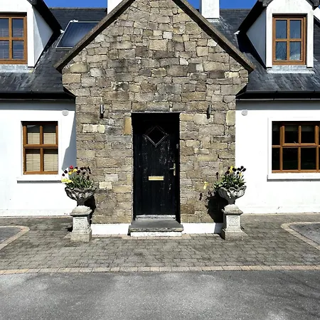 펜션 House At The Foot Of The Galtees